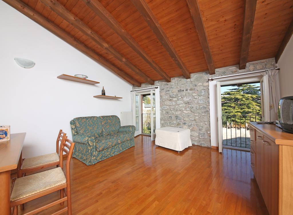 Apartment Casa Caterina Gargnano Quarto foto